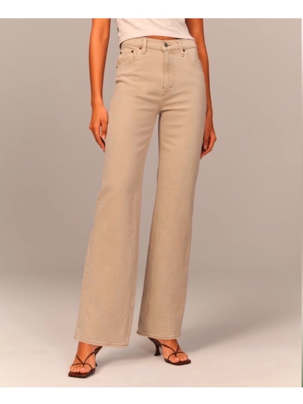Abercrombie Fitch 0 X-Short (W25) ‘90s Relaxed Jeans High Rise Curve Love Beige
